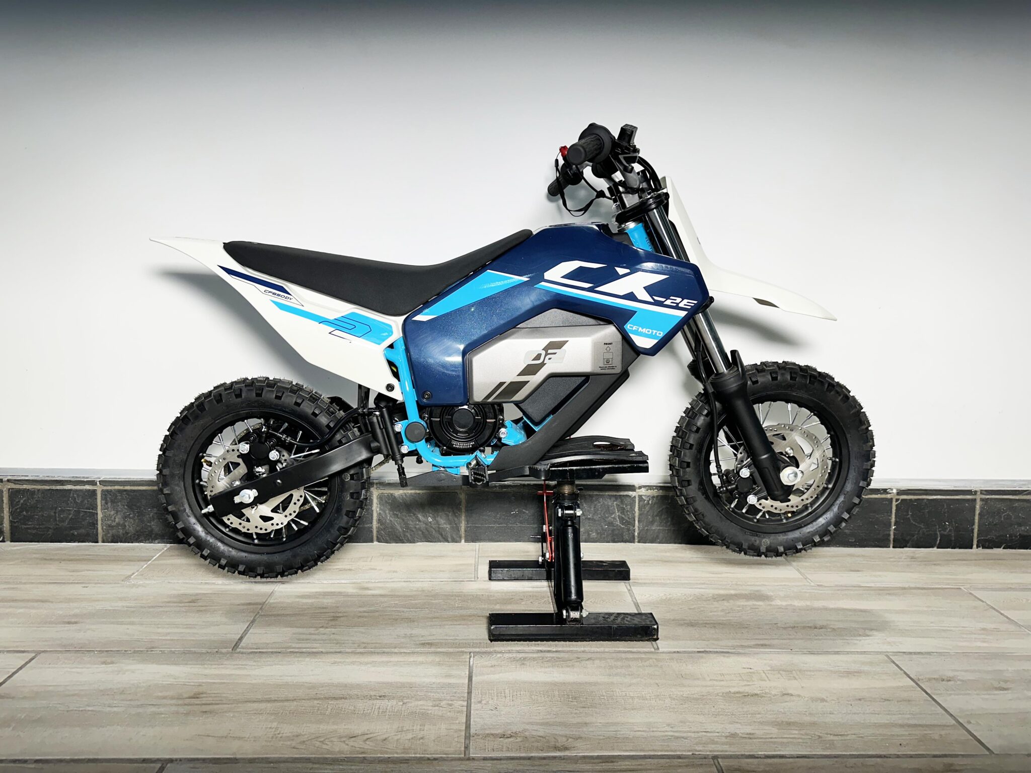 CFMOTO CX-2E 2024