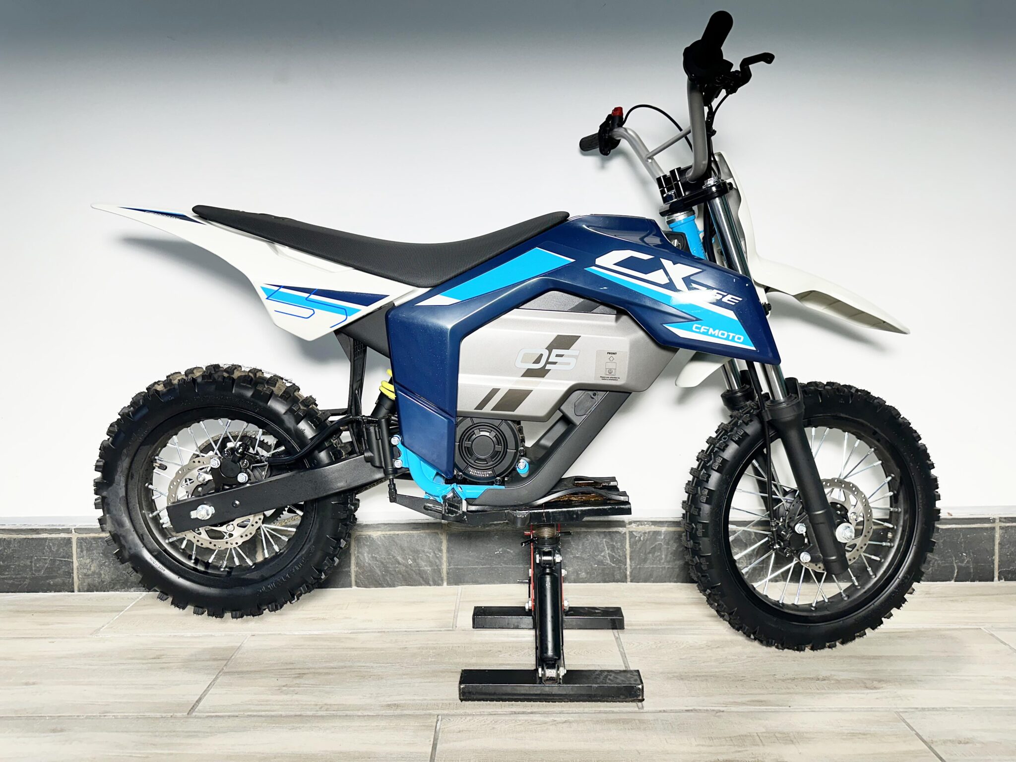 CFMOTO CX-5E 2024