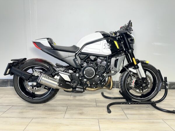 CFMOTO CLX-X 700 Sport 2024